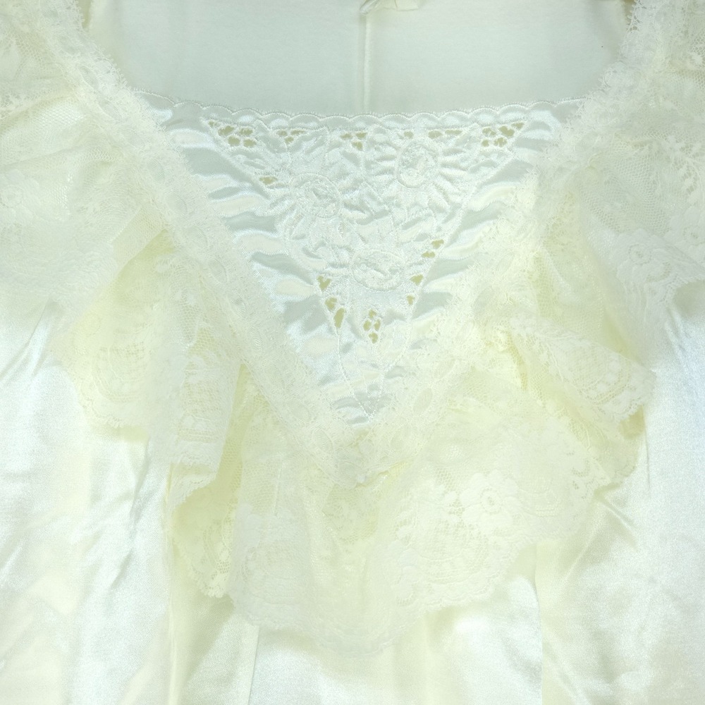Vintage Llise Stevens Nightgown Womens Medium White Satin Lace Ruffle Cuffs Long - Picture 15 of 16